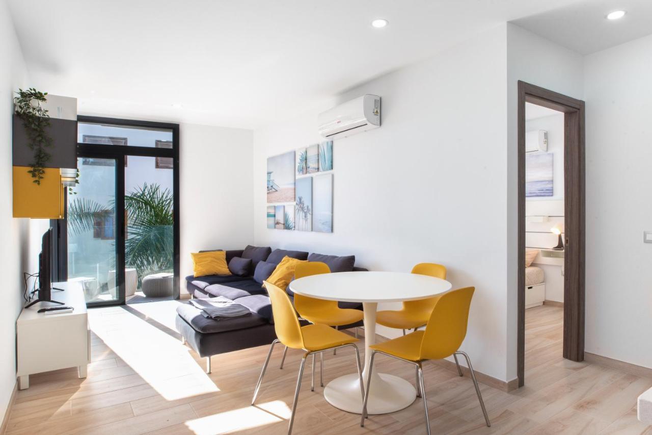 Ljus Apartment Arona  Ngoại thất bức ảnh